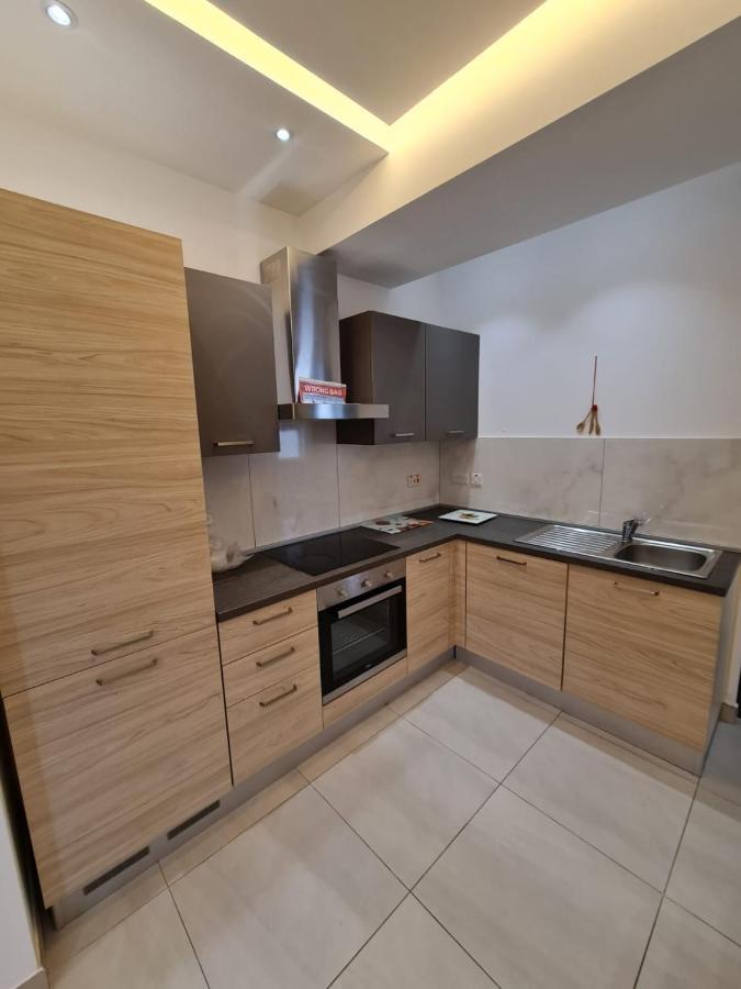 Crescent Corner Appartement St. Paul's Bay Buitenkant foto